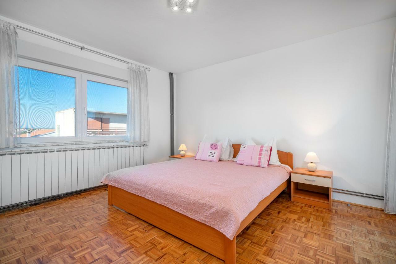 Apartmani Pataca Vodice Zewnętrze zdjęcie