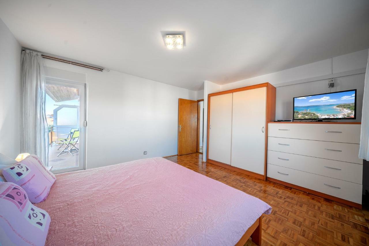 Apartmani Pataca Vodice Zewnętrze zdjęcie