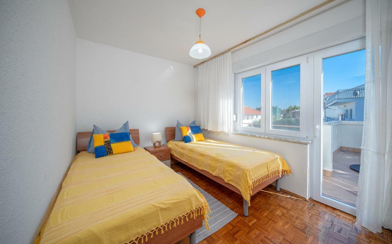 Apartmani Pataca Vodice Zewnętrze zdjęcie